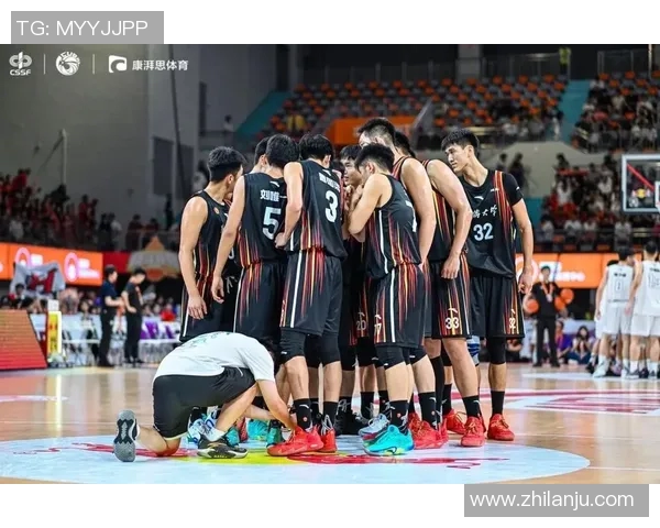 清华大学与华侨大学篮球对决精彩回顾与赛场亮点分析